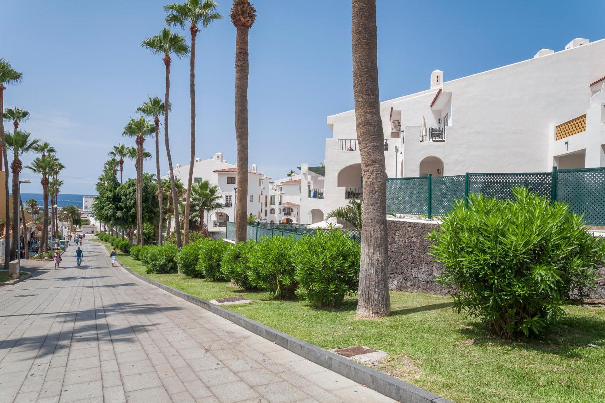 Sunset Harbour Club Aparthotel Costa Adeje  Exterior photo